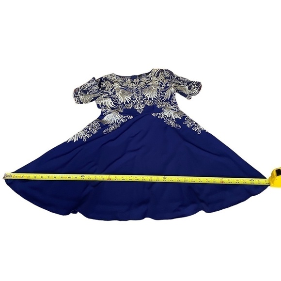 YZXH Yu Zhong Xie Hou Navy Blue and Taupe Lace Embroidered A-Line Dress Size L - Picture 15 of 15